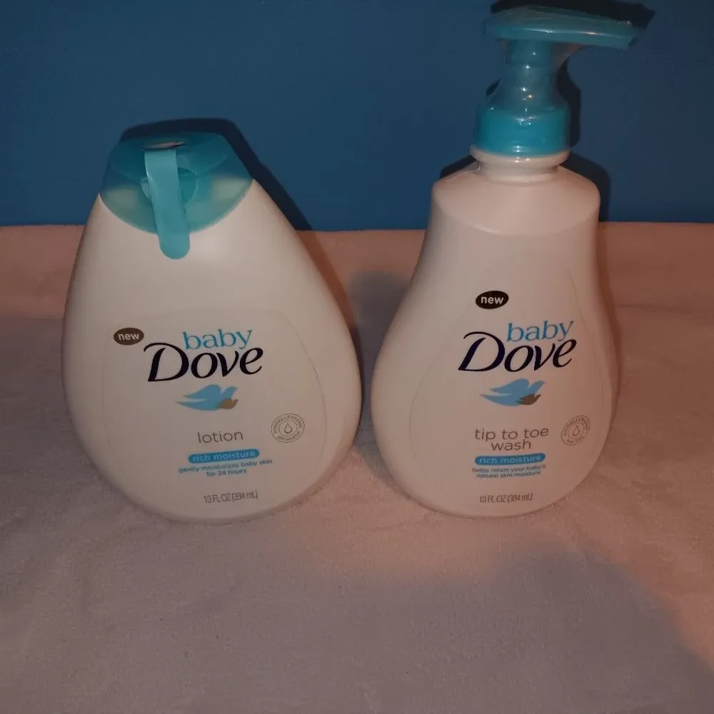 Baby Dove Hypoallergenic tip toe wash and lotion